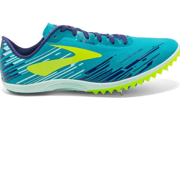 brooks spikes cross country